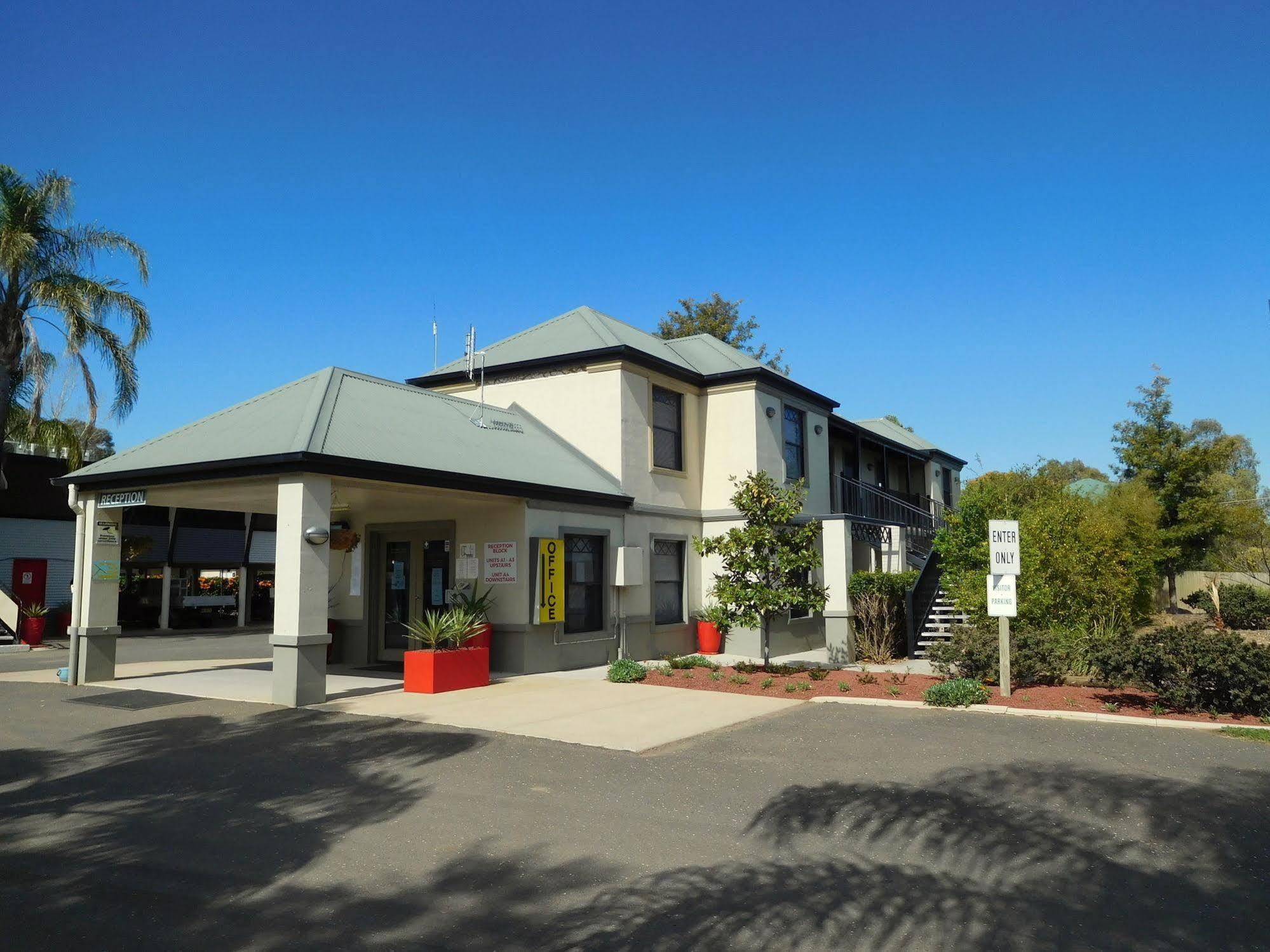 Narrabri Motel And Caravan Park Kültér fotó